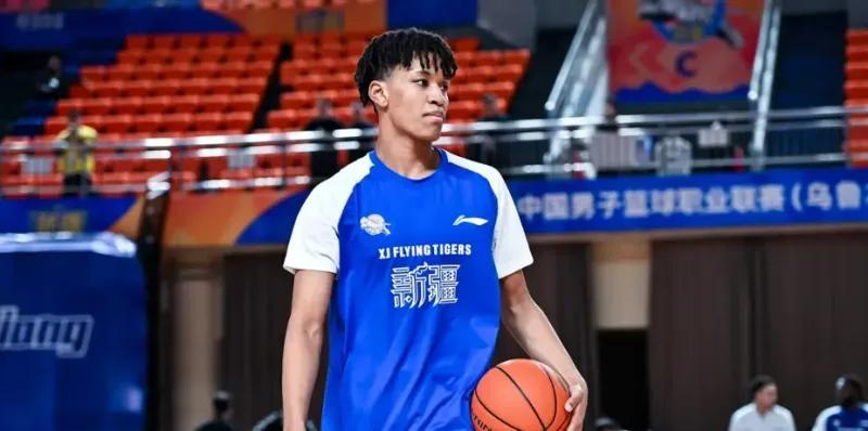 华体会登录入口-格兰建队真有一套！四小将被挖掘各显神通，防守体系也搭建完毕