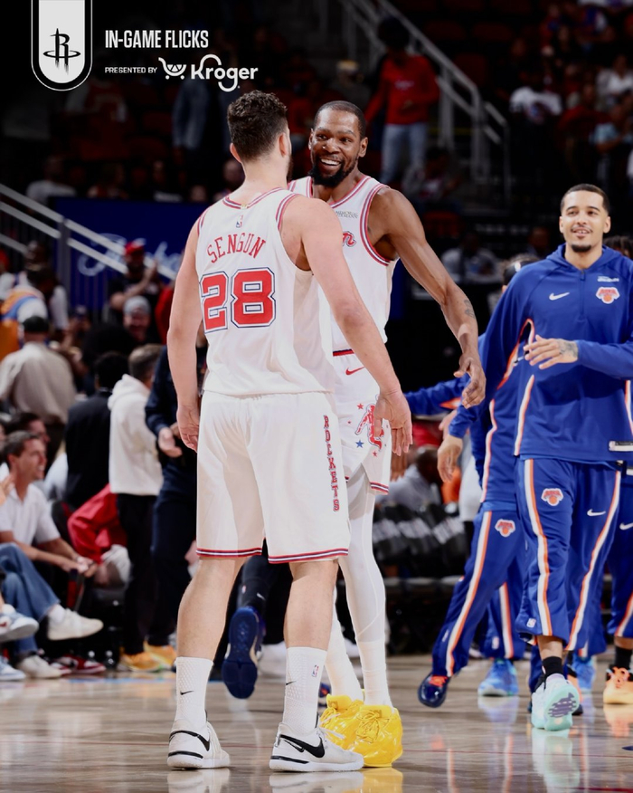 乌度卡谈杜兰特申京配合优势,强调应对包夹能力提升|凯文·杜兰特|持球|艾米-乌度卡|nba|对手_新浪新闻